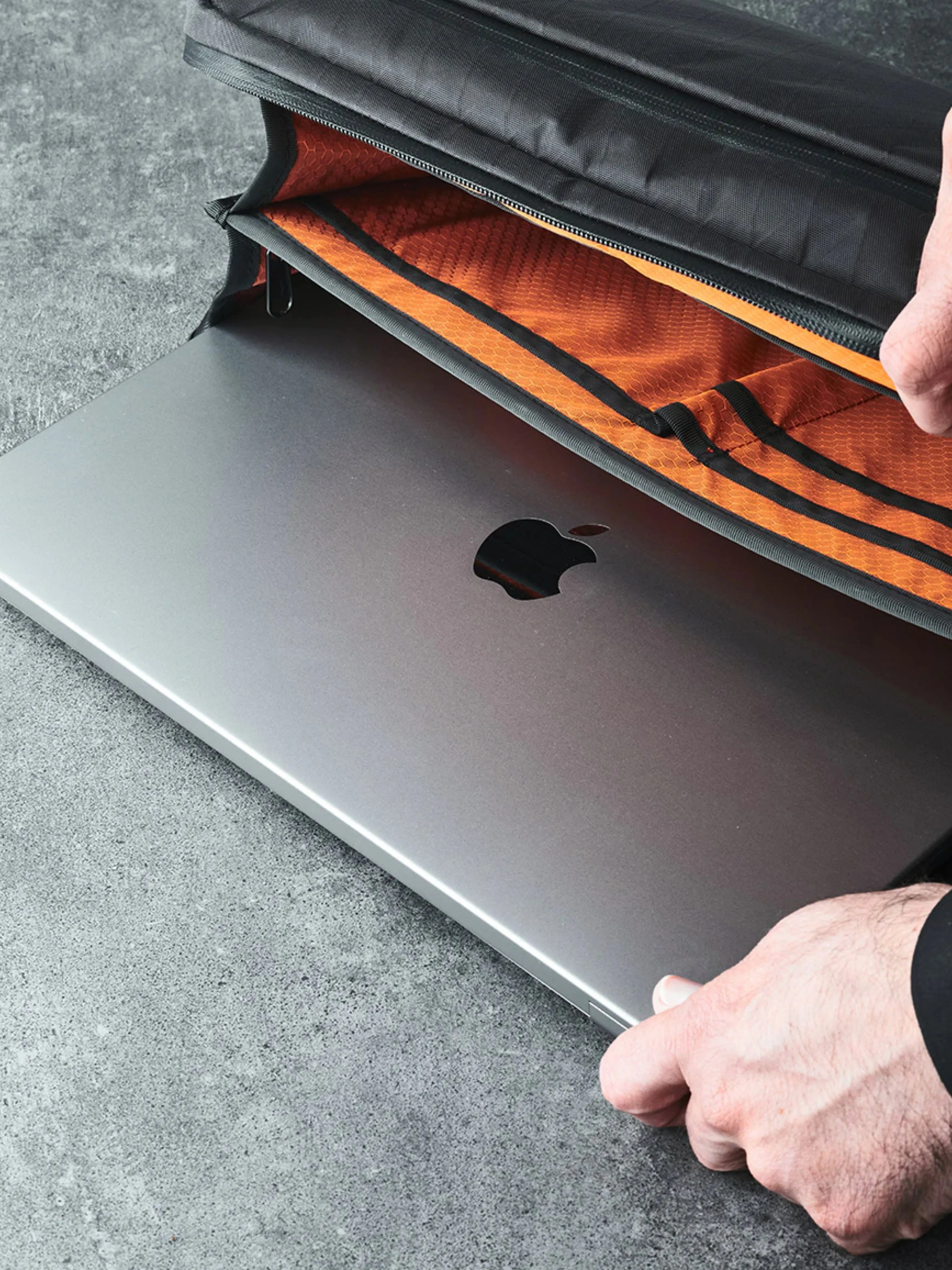 Alpaka Elements Tech Brief 16 Inch