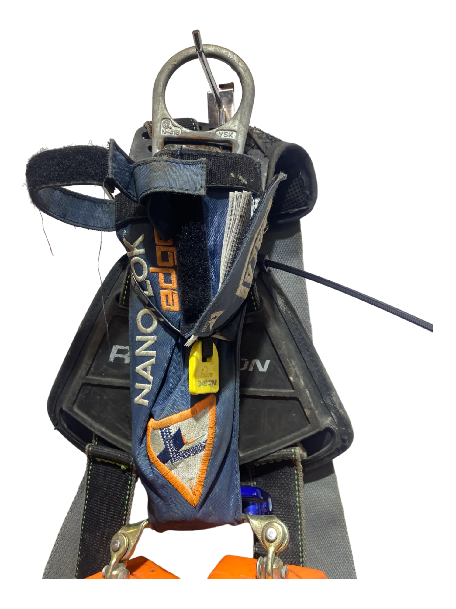 DBI SALA 3500225 Twin-Leg Quick Connect 8' Self Retracting Lifeline