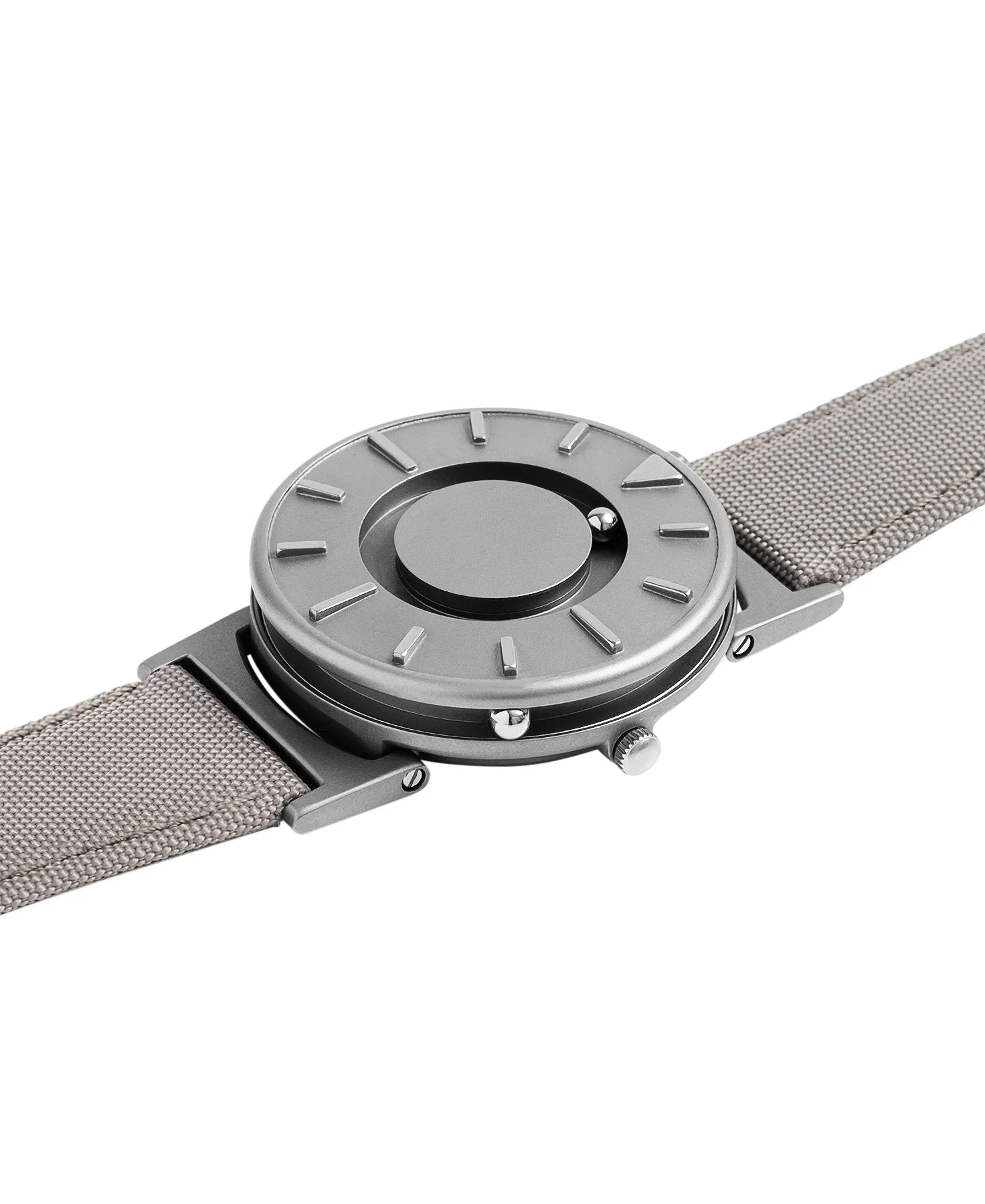 Eone Bradley Titanium 40mm Beige