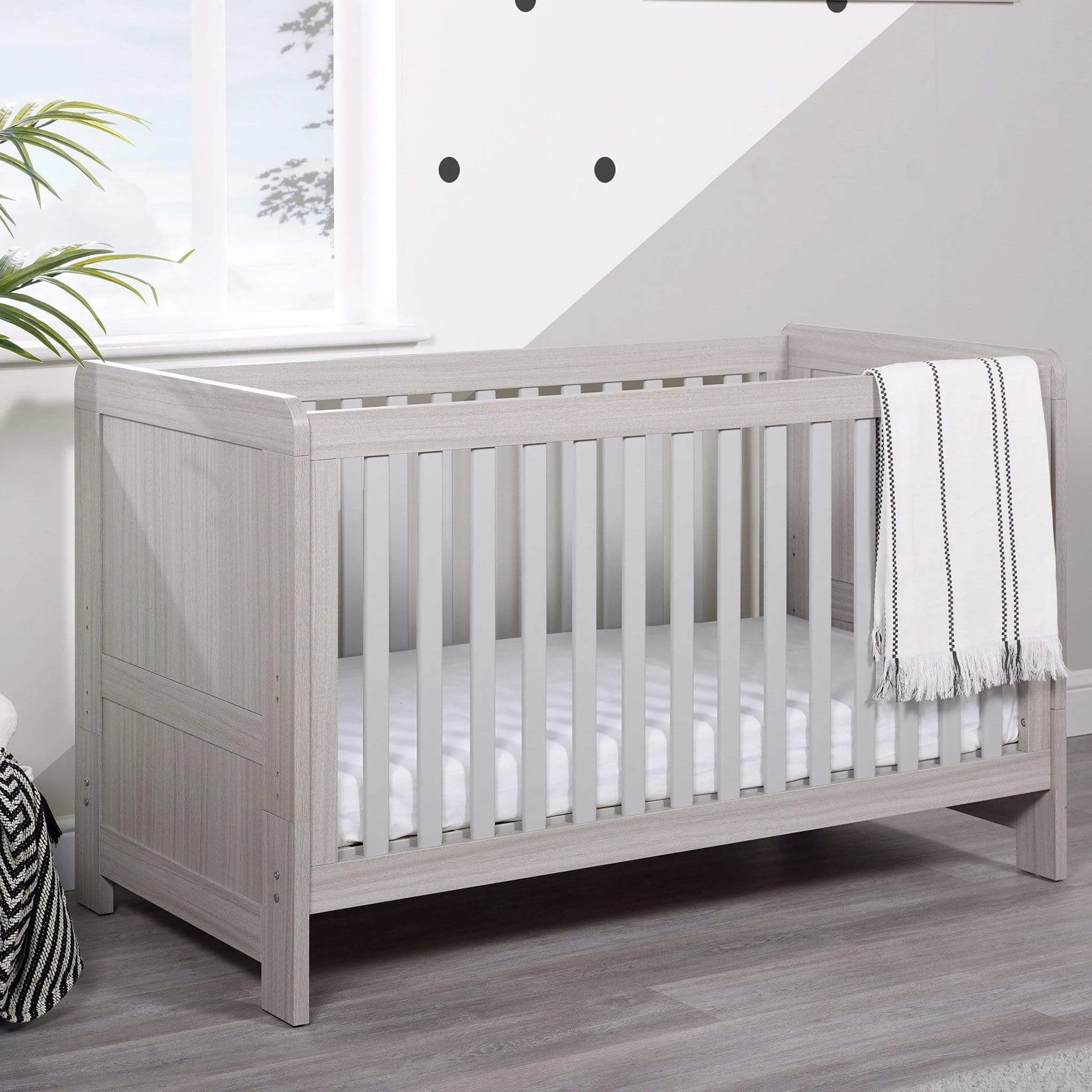 Ickle Bubba Pembrey Cot Bed Ash Grey