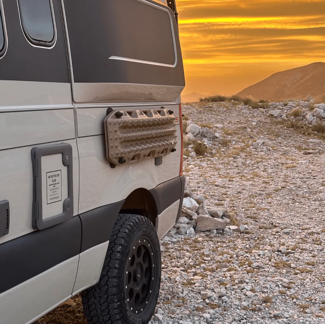Magnetic Maxtrax Mounts