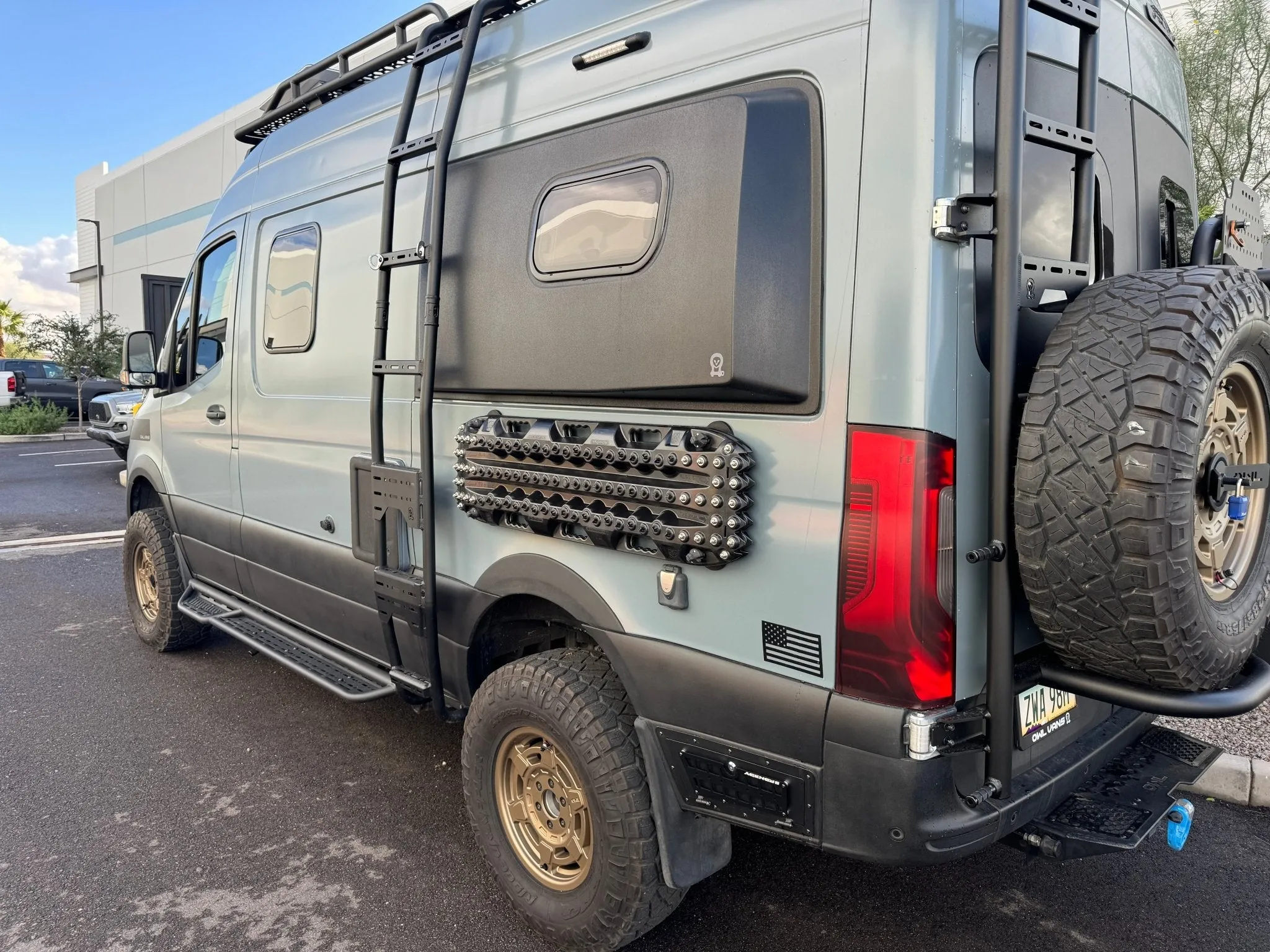 Magnetic Maxtrax Mounts