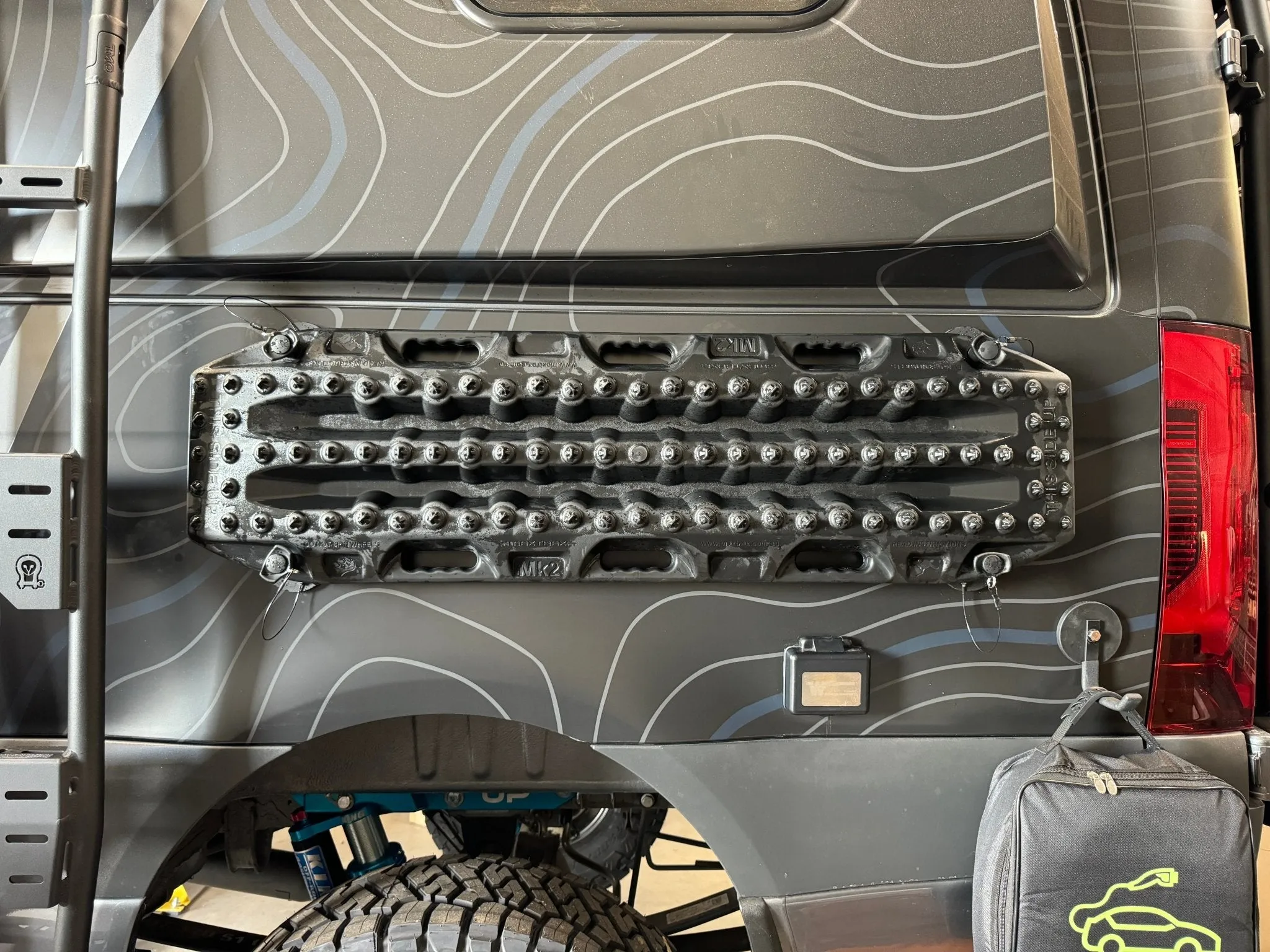 Magnetic Maxtrax Mounts