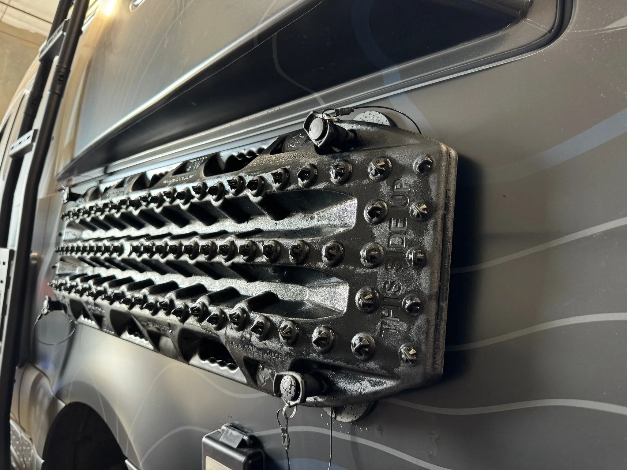 Magnetic Maxtrax Mounts