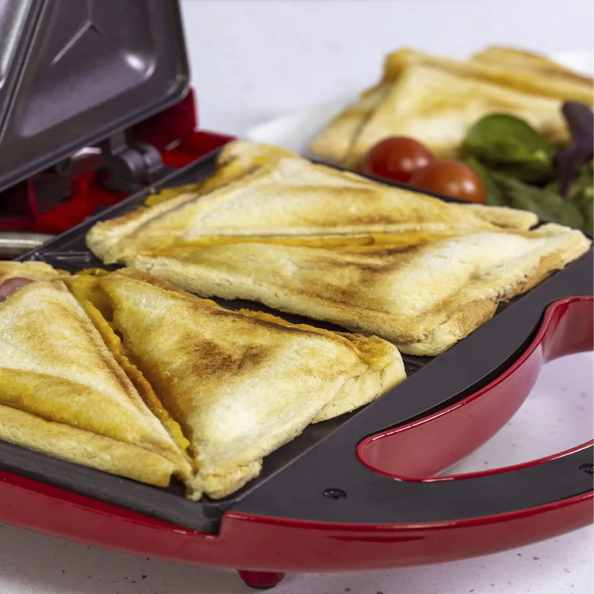 Quest 35149 Sandwich Toastie Maker/Red/Non-Stick Easy Clean/Student Essentials for University